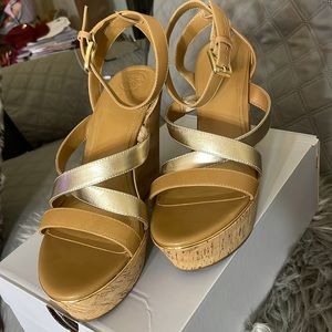 Guess Wedge sandals